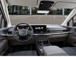 Kia Carnival LX FWD 2026