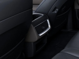Kia Carnival LXS FWD 2026