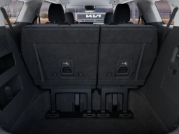 Kia Carnival LX FWD 2026