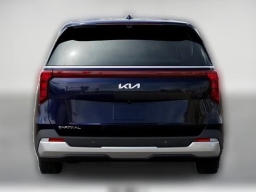 Kia Carnival LXS FWD 2026