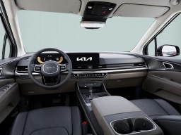 Kia Carnival LXS FWD 2026