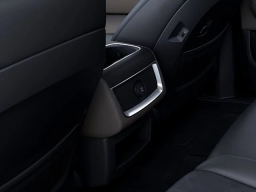 Kia Carnival LXS FWD 2026