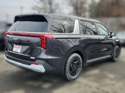 Kia Carnival LXS FWD 2026