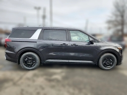 Kia Carnival LXS FWD 2026
