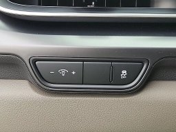 Kia Carnival LXS FWD 2026