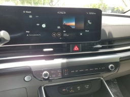 Kia Carnival LXS FWD 2026