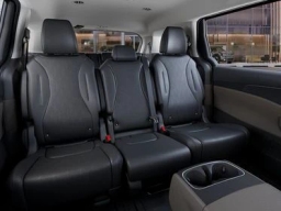 Kia Carnival LXS FWD 2026