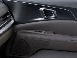 Kia Carnival LXS FWD 2026