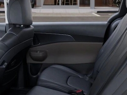 Kia Carnival LXS FWD 2026