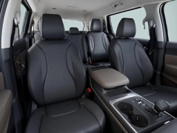 Kia Carnival LX FWD 2026