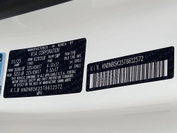 Kia Carnival LXS FWD 2026