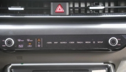Kia Carnival LX FWD 2026