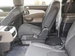 Kia Carnival LX FWD 2026