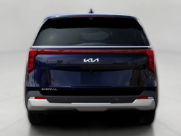 Kia Carnival LX FWD 2026