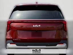 Kia Carnival LX FWD 2026