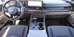 Kia Carnival LX FWD 2026