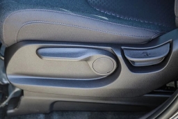 Kia Carnival LX FWD 2026