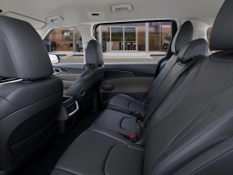 Kia Carnival Hybrid LXS FWD 2026