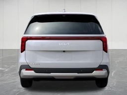 Kia Carnival EX FWD 2026