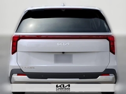 Kia Carnival EX FWD 2026
