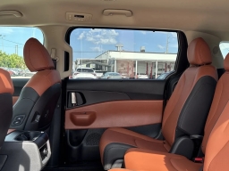 Kia Carnival EX FWD 2026