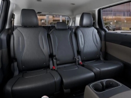 Kia Carnival EX FWD 2026