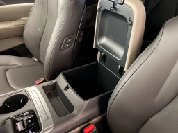 Kia Carnival EX FWD 2026