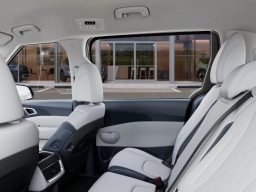 Kia Carnival EX FWD 2026