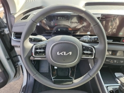 Kia Carnival EX FWD 2026
