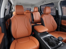 Kia Carnival EX FWD 2026