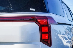 Kia Carnival EX FWD 2026