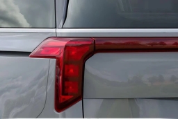 Kia Carnival EX FWD 2026