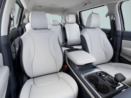 Kia Carnival EX FWD 2026