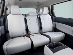 Kia Carnival EX FWD 2026