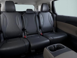 Kia Carnival EX FWD 2026