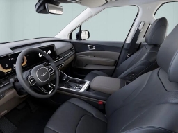 Kia Carnival EX FWD 2026