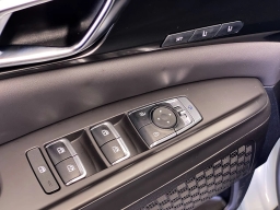 Kia Carnival EX FWD 2027