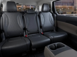 Kia Carnival EX FWD 2026