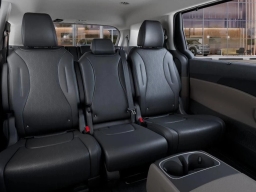 Kia Carnival Hybrid EX FWD 2026