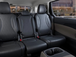 Kia Carnival Hybrid EX FWD 2026
