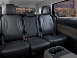 Kia Carnival Hybrid EX FWD 2026