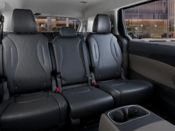 Kia Carnival Hybrid EX FWD 2026