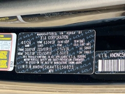Kia Carnival Hybrid EX FWD 2026