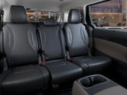 Kia Carnival Hybrid EX FWD 2026