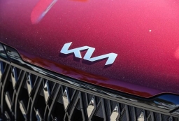 Kia Carnival Hybrid EX FWD 2026