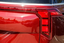 Kia Carnival Hybrid EX FWD 2026