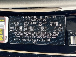 Kia Carnival Hybrid EX FWD 2026