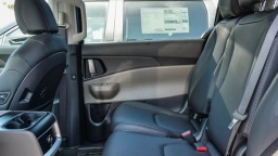 Kia Carnival Hybrid EX FWD 2026