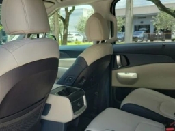 Kia Carnival Hybrid EX FWD 2026