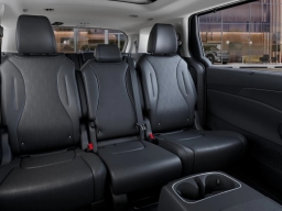 Kia Carnival SX FWD 2026